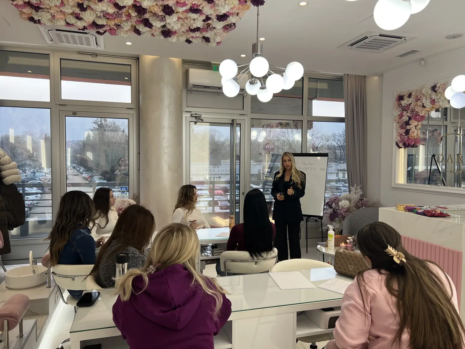 Nail Master edukacija — fotografija 1